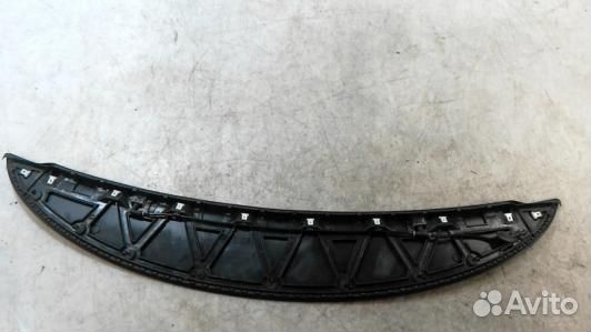 Накладка декоративная (жабо, дождевик) seat leon 2