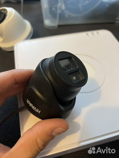 Камера видеонаблюдения HiWatch DS-T203N