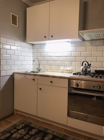 2-к. квартира, 42 м², 2/4 эт.