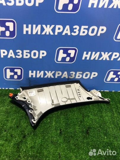 Обшивка стойки Mercedes Glc W253 OM651 2018