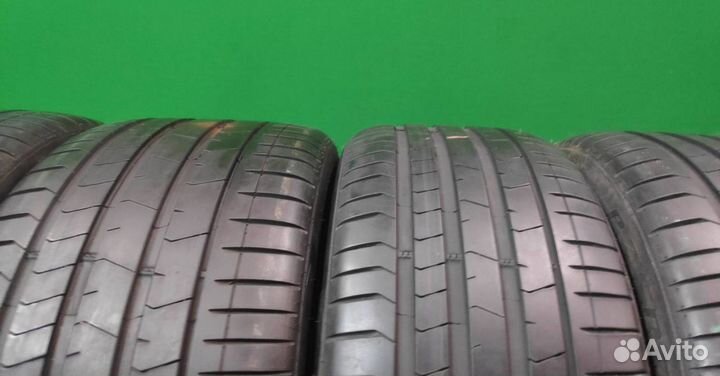 Pirelli P Zero PZ4 275/35 R22 104Y