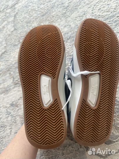 Кроссовки nike для мальчика 36