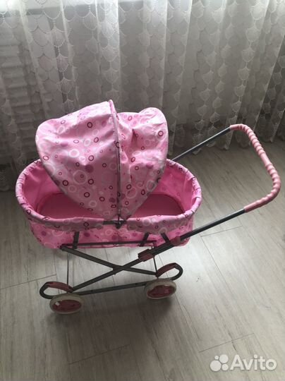 Коляска кукольная