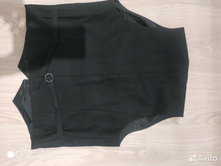 Жилет подростковый школьный костюмный