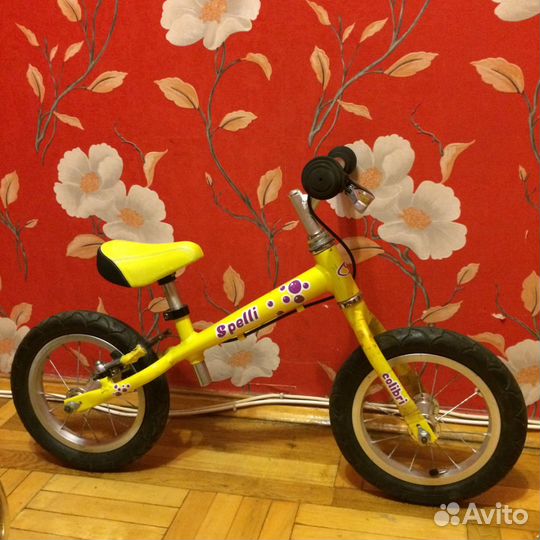 Продам Беговел spelli colibri (3,5 кг.)