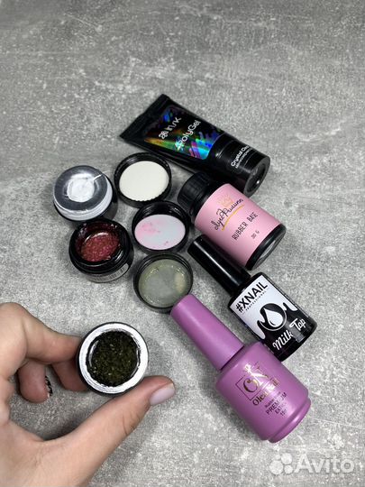 Материалы и расходники для мастера маникюра