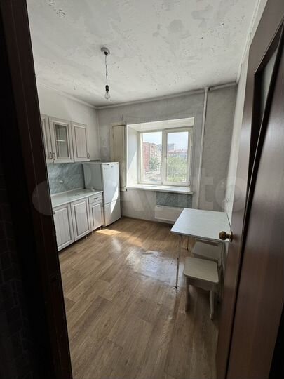 2-к. квартира, 50 м², 3/5 эт.