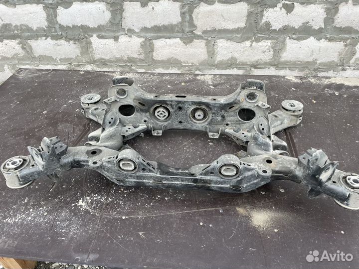 Балка задняя (подрамник) Киа Stinger