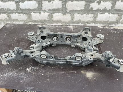 Балка задняя (подрамник) Киа Stinger