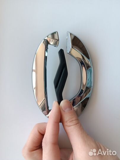 Эмблема Шильдик Toyota 12.5*8,5