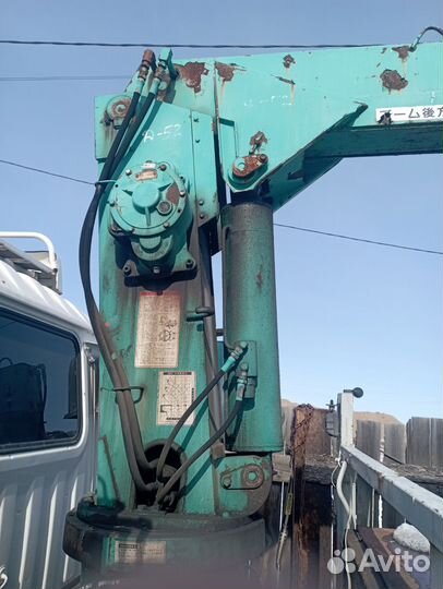 Установка манипулятор 3 тонны maeda