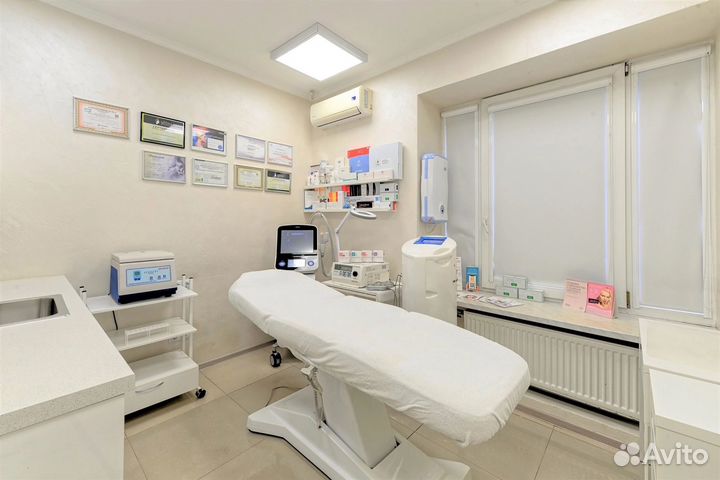 Требуется косметолог эстетист