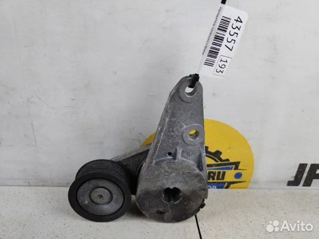 Натяжитель приводного ремня Ford Focus 3 CB8 1.6