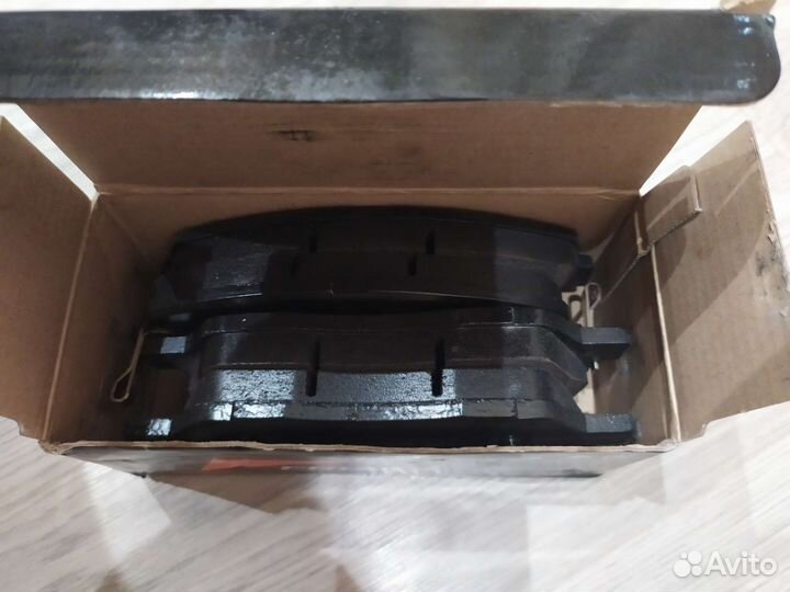 Тормозные колодки на hyundai santa fe, передние