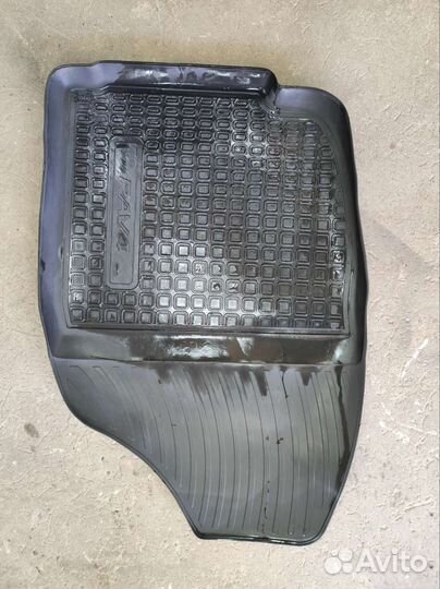 Автомобильные коврики toyota rav 4