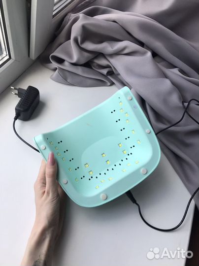 Лампа для маникюра