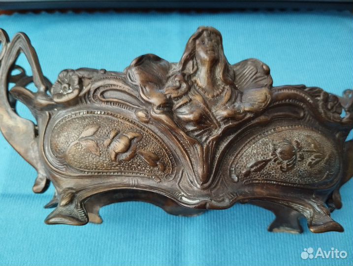 Старинная жардиньерка