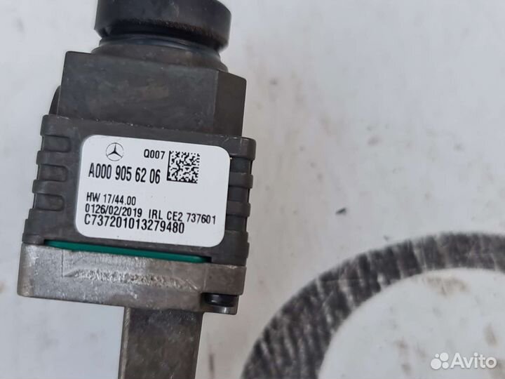 Камера заднего вида Mercedes W213