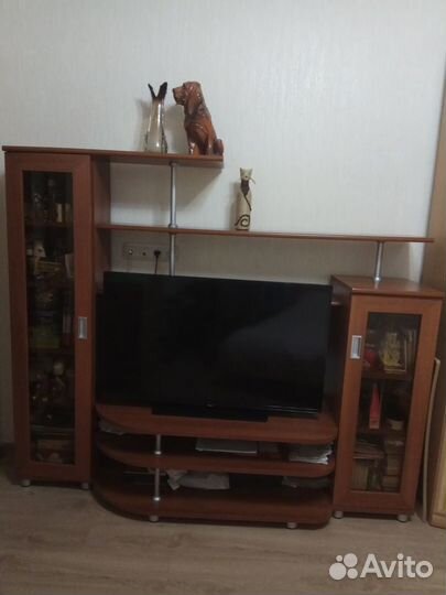 Стенка под тв