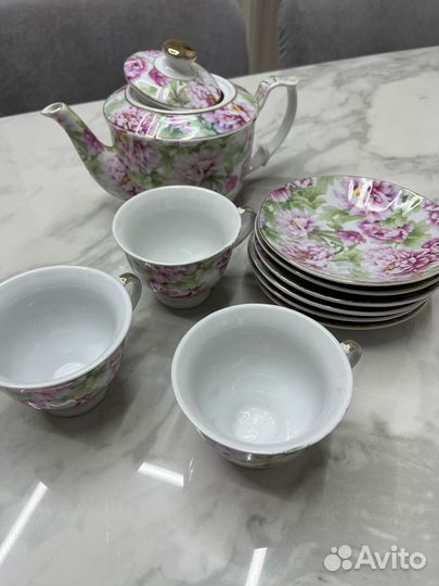 Продам чайный кофейный сервиз