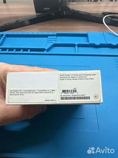 Коробка от наушников airpods