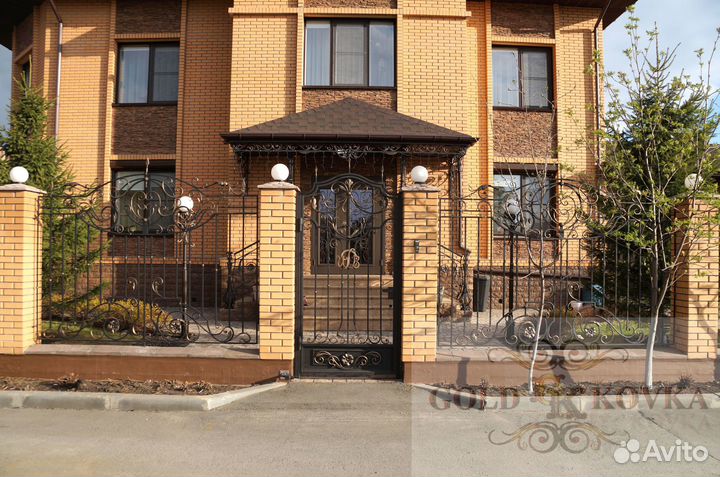 Кованный забор, ворота и калитка