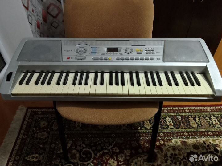 Синтезатор supra