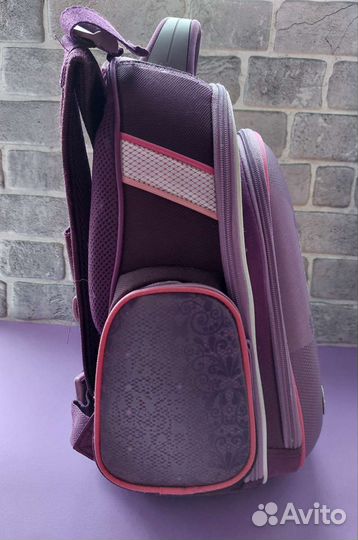 Ранец с ортопедической спинкой hummingbird