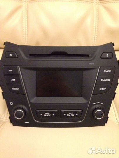 Магнитола AM904dmee, PA30B от Hyundai Santa Fe 14г