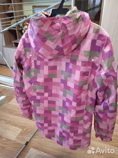 Горнолыжная куртка женская 48 50