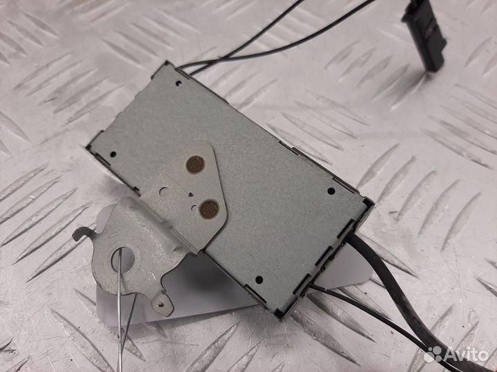 Усилитель антенны Toyota Camry XV30 рест. 2006