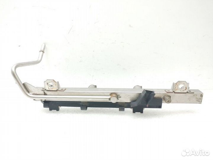 Топливная рейка (рампа) Bmw 3-Series E90 2.0 2010