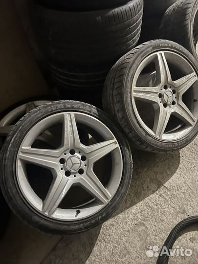 Advenza Coverer AC696 245/40 R19 и 275/35 R19