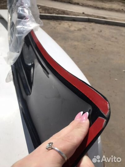 Спойлер на заднее стекло