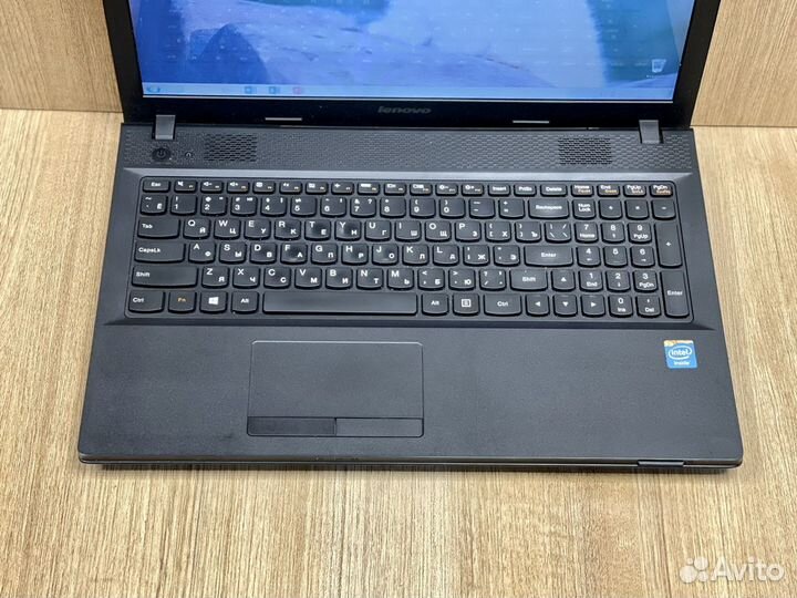 Ноутбук Lenovo / для интернета и учебы