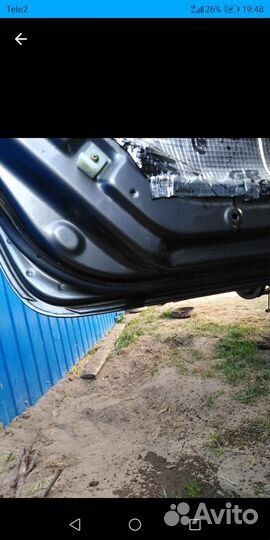 Задняя левая дверь в сборе на Kia Shuma/Спектра