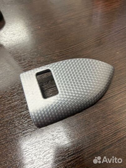 Декоративная накладка ручки задняя левая Land