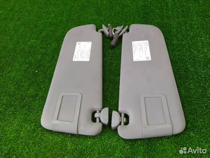 Козырек солнцезащитный Audi A8