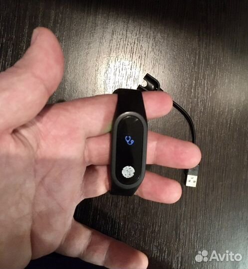 Фитнес браслет