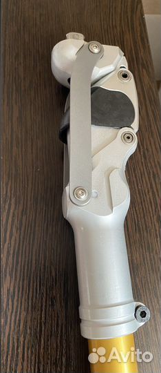 Коленный модуль