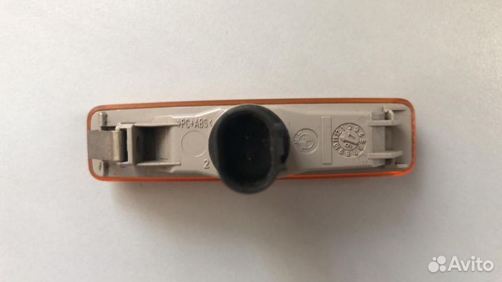 Повторитель поворотников в крыло BMW e39/бмв Е39