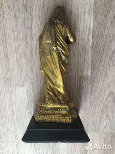 Статуэтка бронзовая Католическая