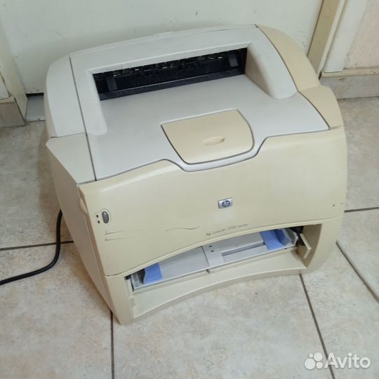 Принтер HP LaserJet 1200 лазерный