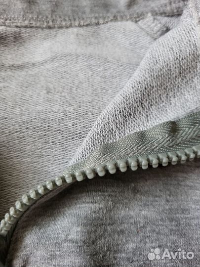 Спортивный костюм для малышей