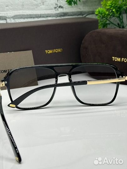 Солнцезащитные очки tom ford унисекс