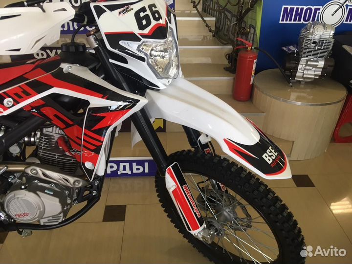 Мотоцикл кроссовый BSE Z4 250e (166 FMM) 21/18