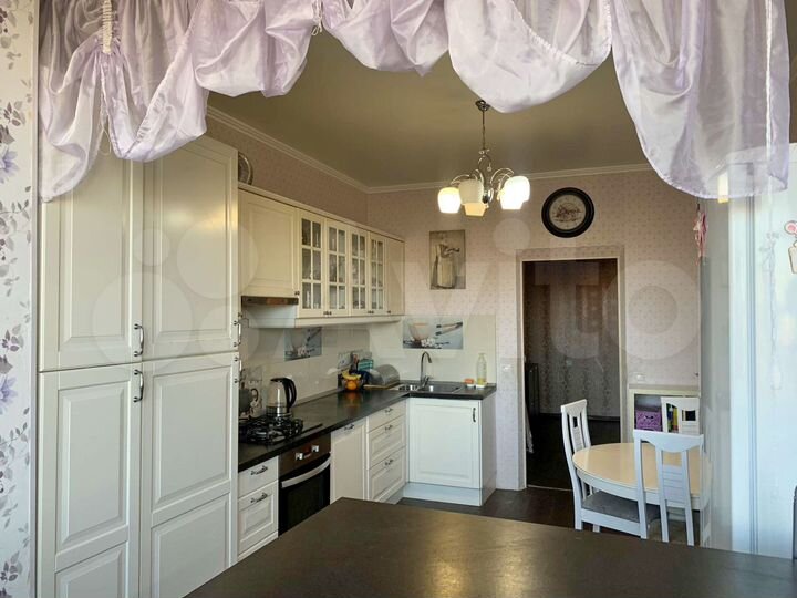 3-к. квартира, 89,4 м², 4/8 эт.