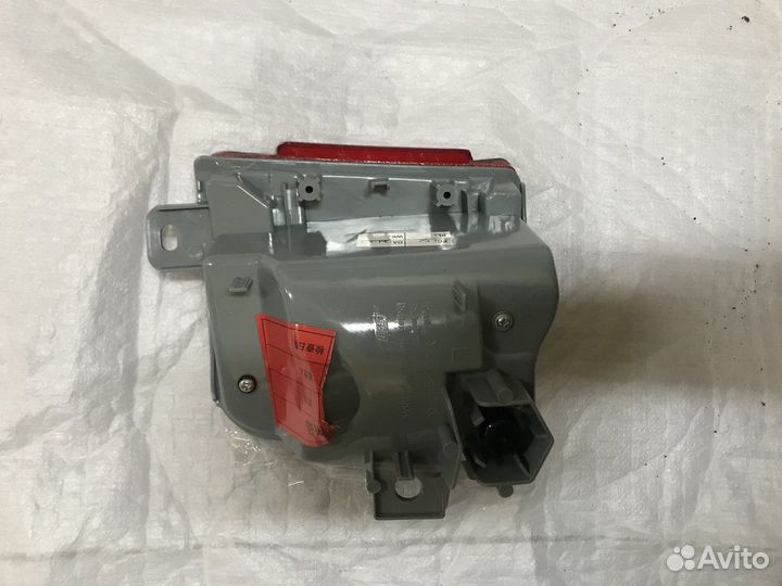 Фонарь противотуманный левый в бампер