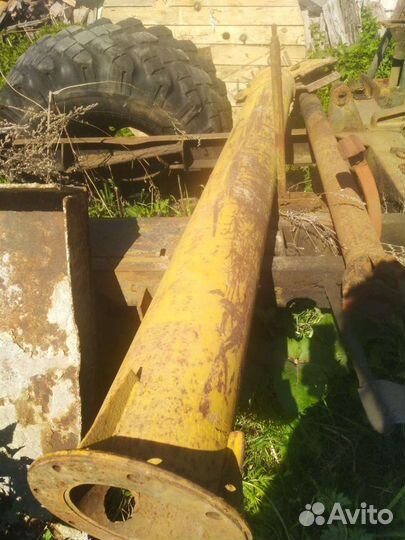 Бкм 317 Гидроцелиндр подъёма стрелы