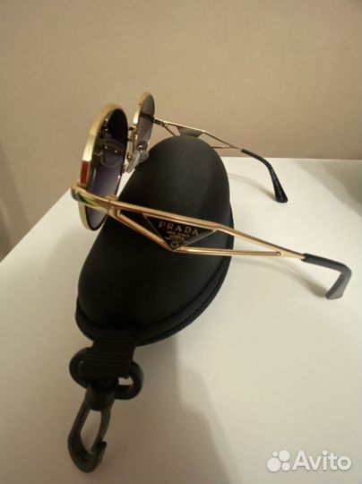 Солнцезащитные очки женские